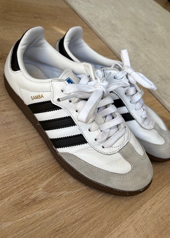 Adidas 37