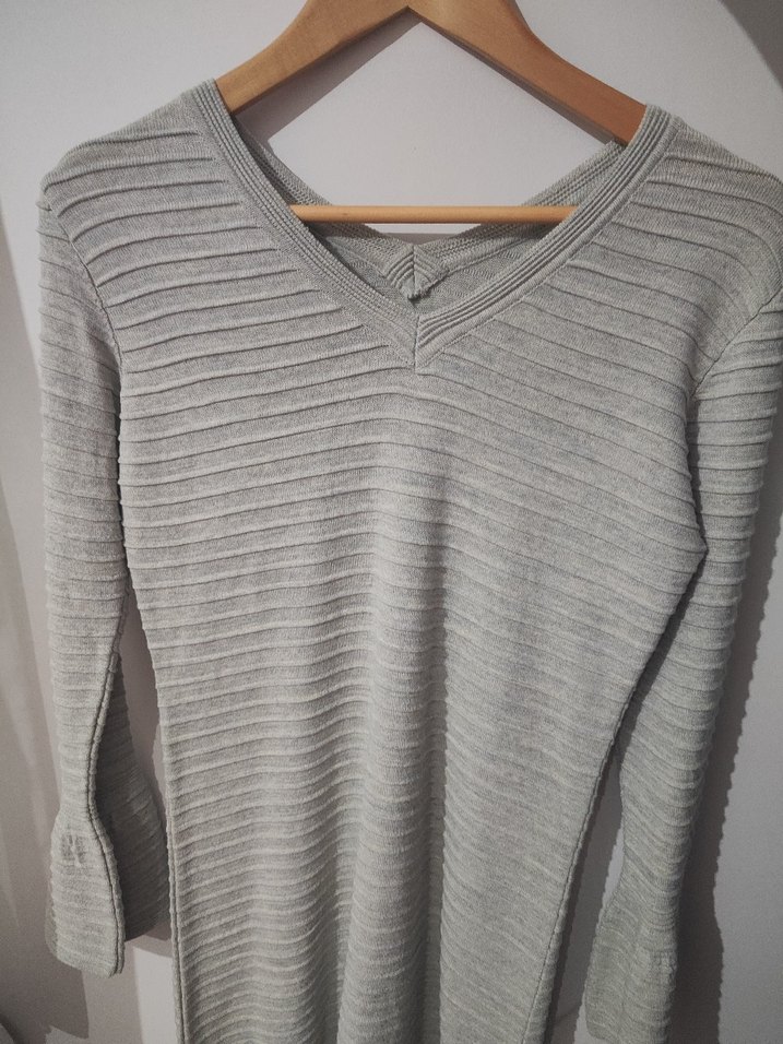 V Yaka Gri Triko Midi Tunik Elbise - Görsel 3