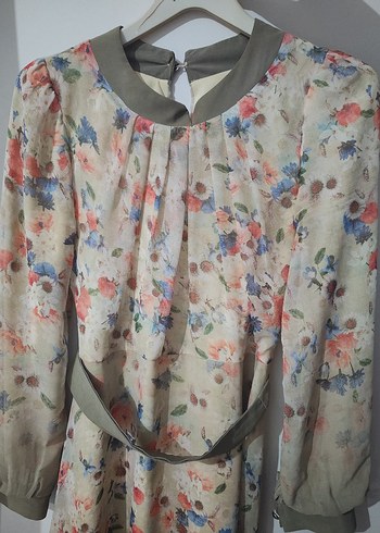 Bej Çiçek Desenli Uzun Şifon Elbise - Görsel 7