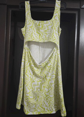 DeFacto Cool Dekolteli Mini Elbise - Yeşil Girdap Desenli - Görsel 4