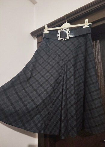 Tokalı Gri Midi Etek - Görsel 4