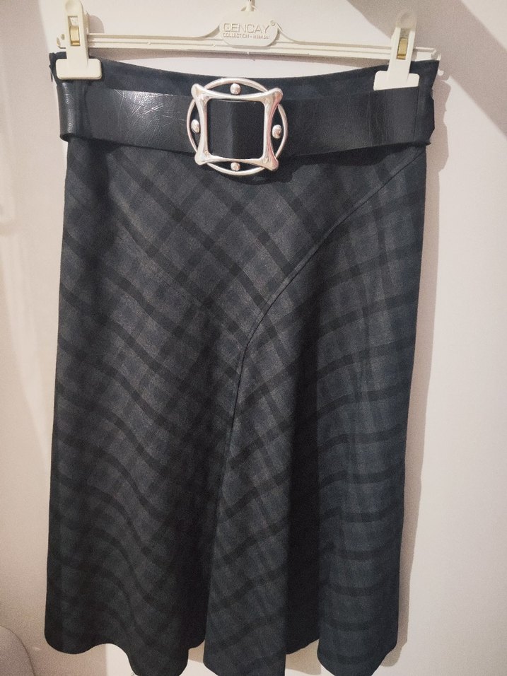 Tokalı Gri Midi Etek - Görsel 2