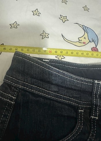 36 Beden mavi Renk Düğmeli Koyu Mavi Mini Denim Şort