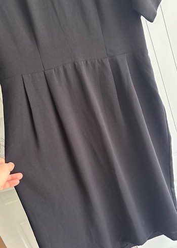 36 Beden Naramaxx Siyah Piliseli Midi Ofis Elbisesi