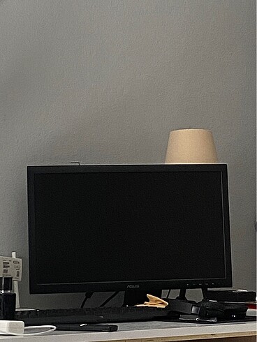 Monitör