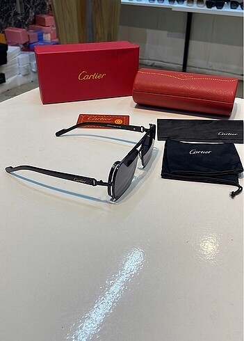 Beden Cartier Gozluk