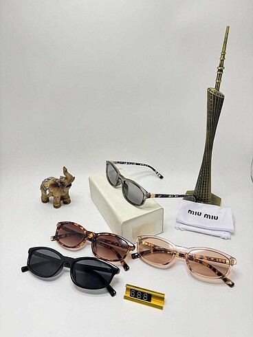 Miu Miu Gozluk