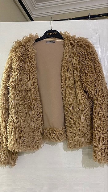 Peluş tüylü mont