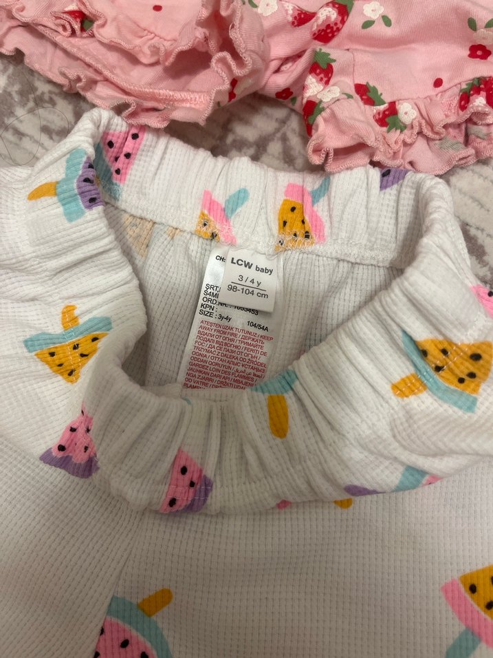 Kız Çocuk Renkli Pamuklu Fırfırlı Şort - Görsel 3