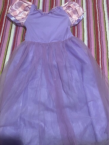 6 Yaş Beden rapunzel kostüm elbise + taç (yaş stand hediye)