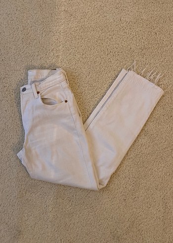 Levis Beyaz Denim Jean