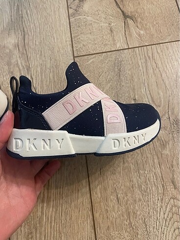 DKNY Dkny bebek ayakkabı 22 numara