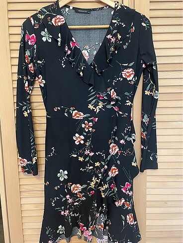 Zara trendyol elbise xs 34 çiçekli mini