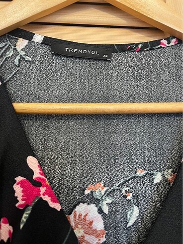 xs Beden Zara trendyol elbise xs 34 çiçekli mini