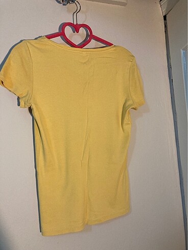 xs Beden defacto sarı tişört