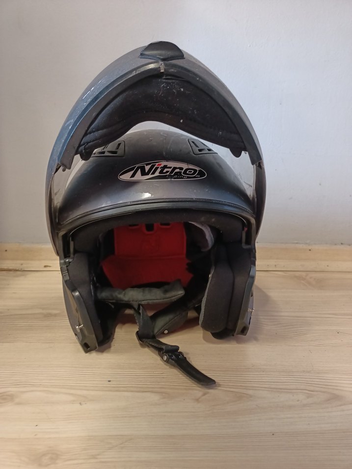 Nitro Gri Çene Açılır Kask - Görsel 2