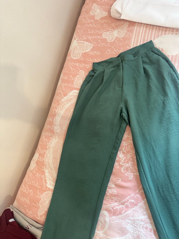 Koyu Yeşil Kadın Kumaş Pantolon - Görsel 3