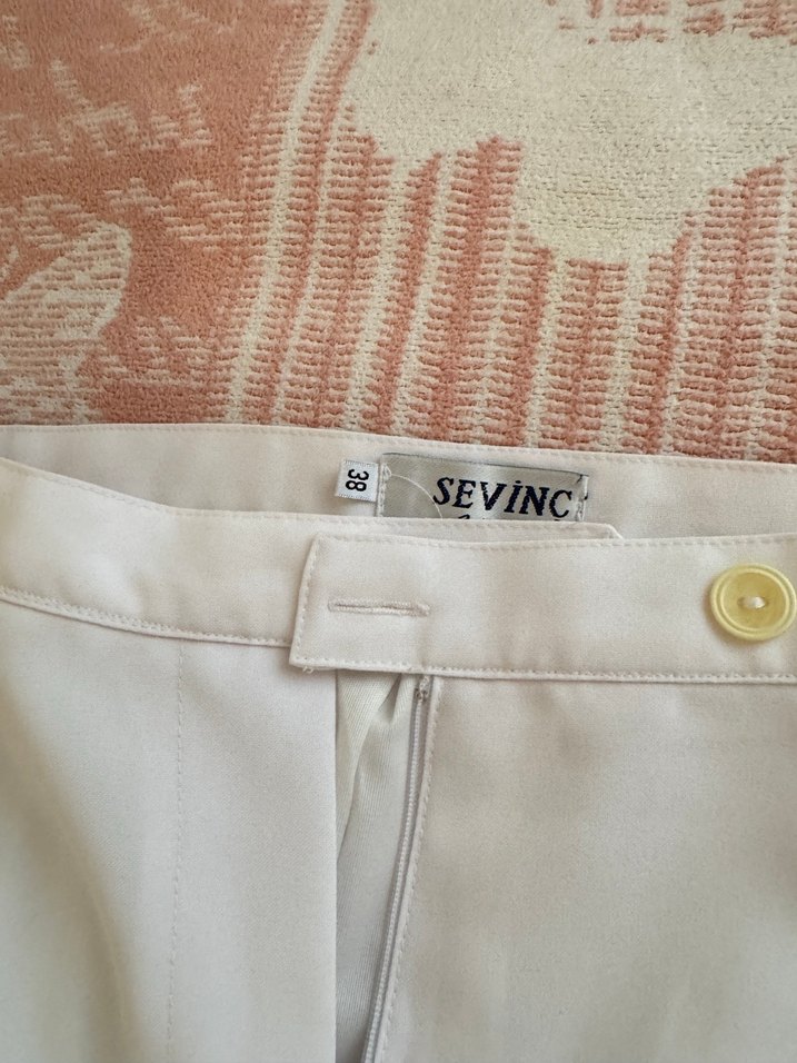 Beyaz Pilili Midi Kumaş Pantolon - Görsel 2