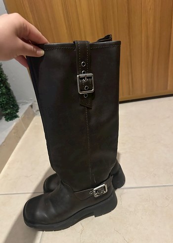 Kahverengi Tokalı Kadın Deri Dizüstü Bot - Görsel 2