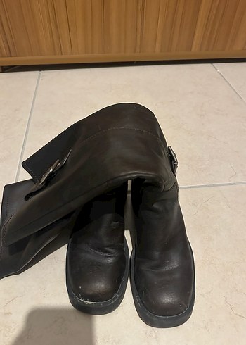 Kahverengi Tokalı Kadın Deri Dizüstü Bot - Görsel 3