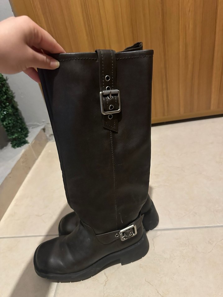 Kahverengi Tokalı Kadın Deri Dizüstü Bot - Görsel 2