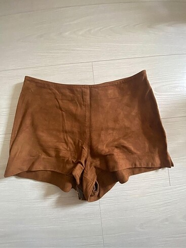 Zara Süet Şort