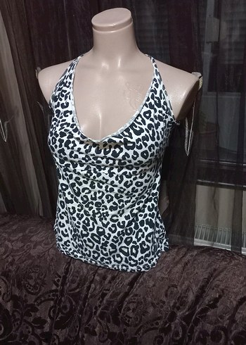 m Beden #ipekyol Zebra Desenli Mini V Yakalı tshirt