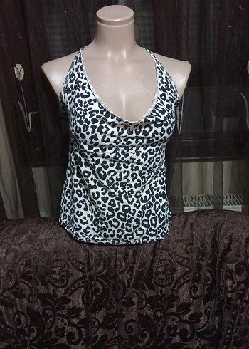 #ipekyol Zebra Desenli Mini V Yakalı tshirt