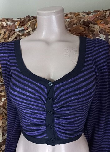 TWIST CROP