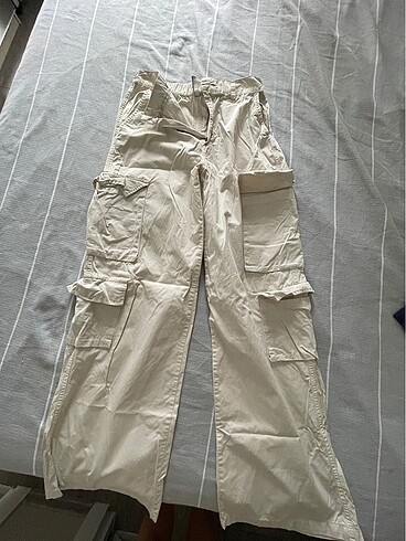m Beden beyaz Renk Stradivarius poplin kargo pantolon