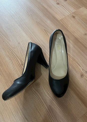 Siyah Tokalı Stiletto Topuklu Kadın Ayakkabı - Görsel 3