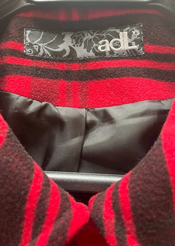 Kırmızı Desenli Midi Kaban - Görsel 5