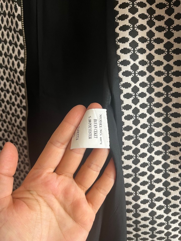 Düğmeli Siyah Beyaz Desenli Kadın ceket - Görsel 3