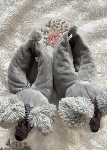 Erkek Çocuk Gri Kürklü Ev Terliği - Görsel 3