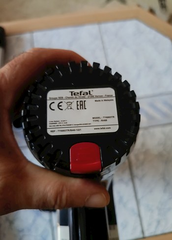 Siyah Kablosuz tefal jarzlı Dikey Elektrikli Süpürge - Görsel 3