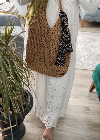 Oysho hasır çanta