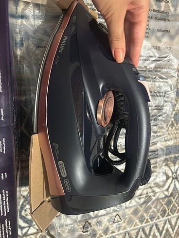 Philips Azur GC4909/60 Buharli Ütü - Görsel 2