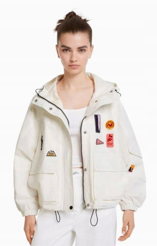 Bershka renkli baskılı yağmurluk - Görsel 2