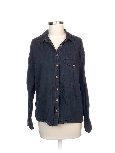 Pull and Bear Gömlek %70 İndirimli.