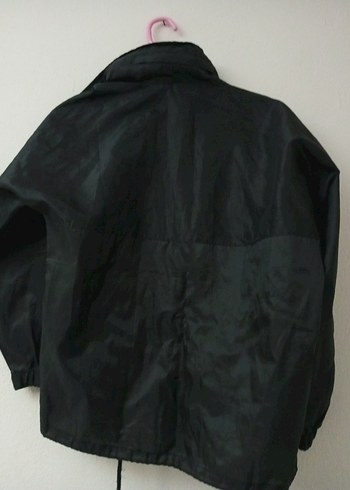 Siyah Fermuarlı Yağmurluk - Görsel 3