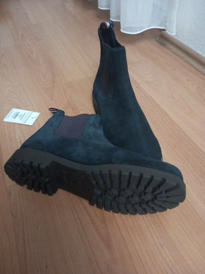 Siyah Erkek Günlük - Görsel 2