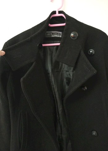 Siyah Düğmeli Kaban - Görsel 3