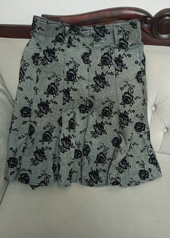 Gri Renk Fırfırlı Kız Eteği - Görsel 3