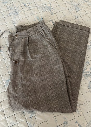 Gri Ekoseli Regular Fit Keten Kumaş Pantolon