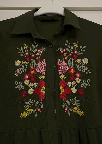 Nakışlı Uzun Kollu Haki Hamile Bluzu - Görsel 2