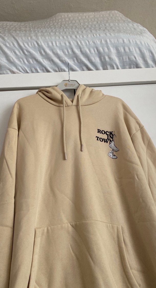 Bej Kapüşonlu Kadın Sweatshirt - Görsel 2