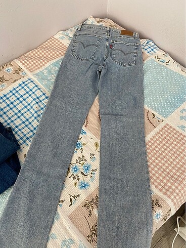 27 Beden Levis jean