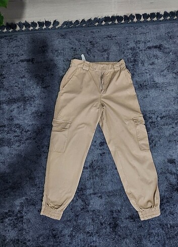 Stradivarius Bej Kargo Pantolon