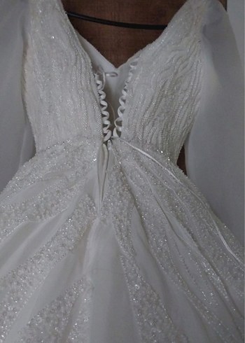 Uzun Kollu Şeffaf Prenses Model Beyaz Gelinlik - Görsel 5