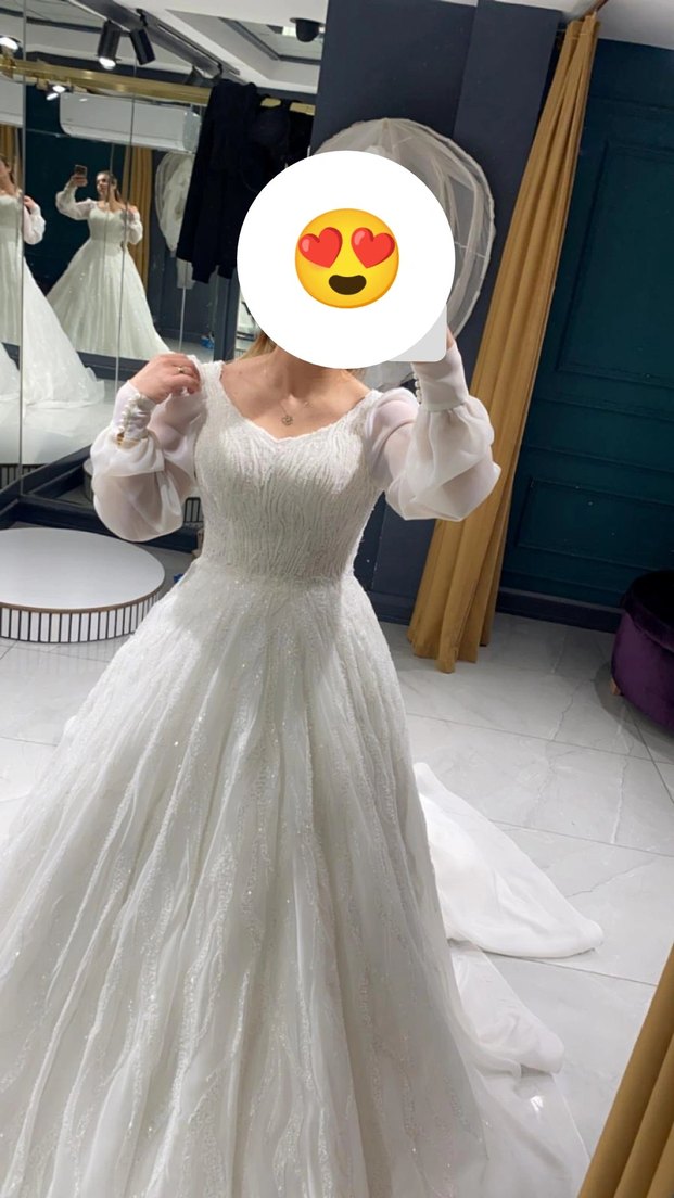 Uzun Kollu Şeffaf Prenses Model Beyaz Gelinlik - Görsel 2